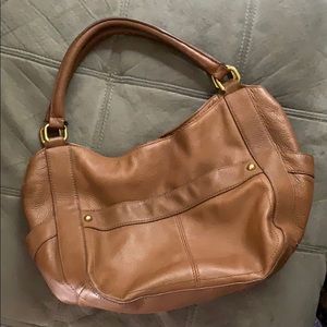 Leather shoulder bag